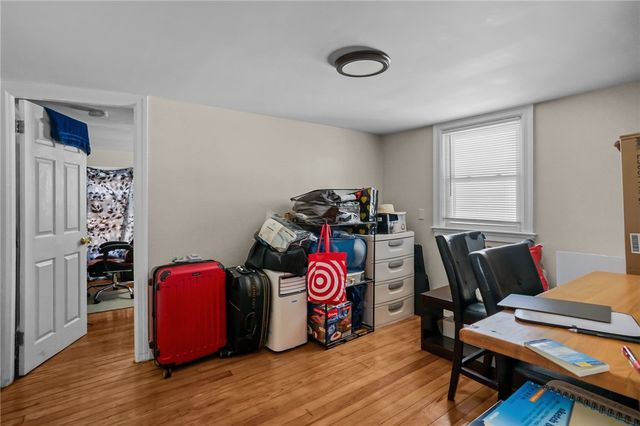 100 Pond Street, Pawtucket, RI 02860