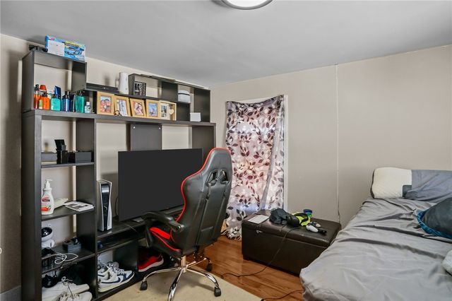 100 Pond Street, Pawtucket, RI 02860