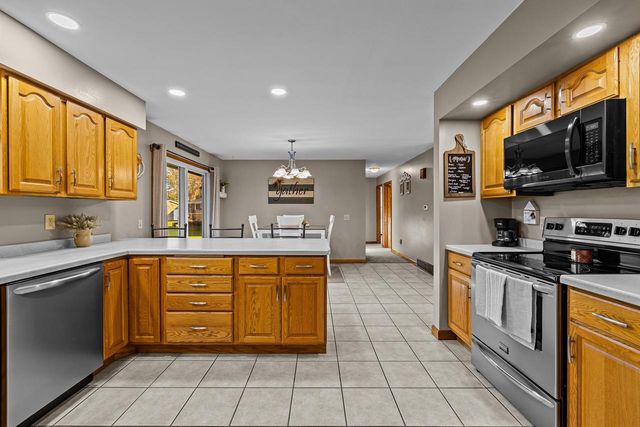 5751 HONEYSUCKLE COURT, Wisconsin Rapids, WI 54494