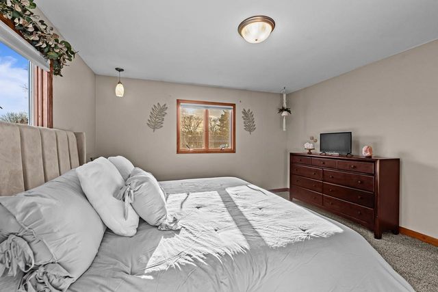 5751 HONEYSUCKLE COURT, Wisconsin Rapids, WI 54494