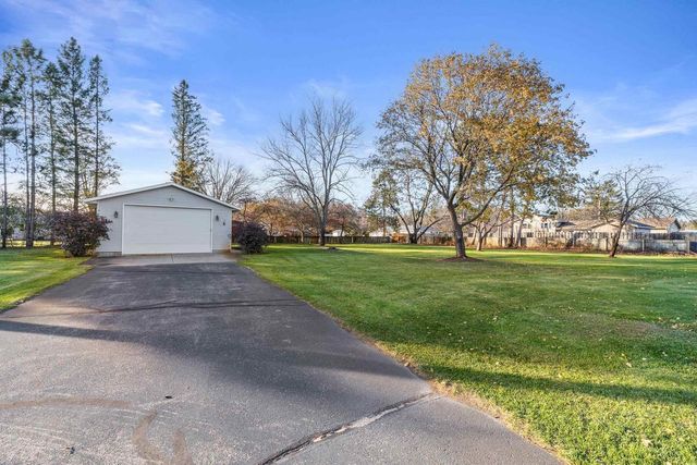 5751 HONEYSUCKLE COURT, Wisconsin Rapids, WI 54494