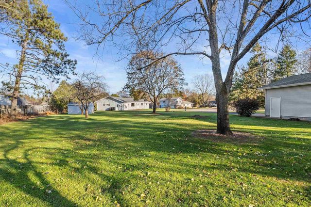 5751 HONEYSUCKLE COURT, Wisconsin Rapids, WI 54494