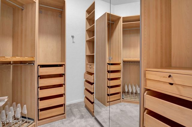 6913 W ABRAHAM Lane, Glendale, AZ 85308