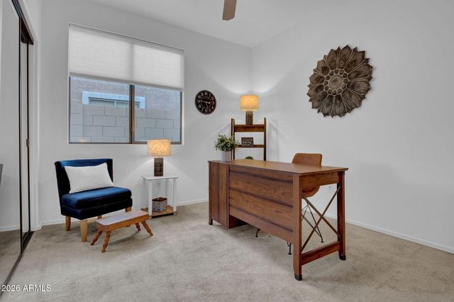 6913 W ABRAHAM Lane, Glendale, AZ 85308