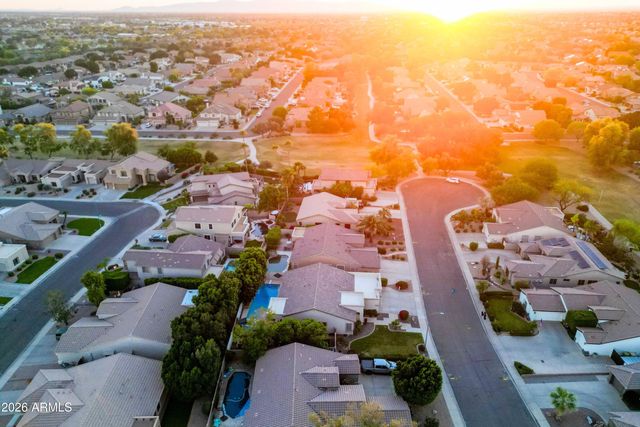 6913 W ABRAHAM Lane, Glendale, AZ 85308