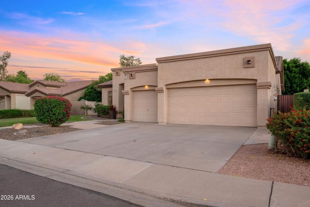 6913 W ABRAHAM Lane, Glendale, AZ 85308