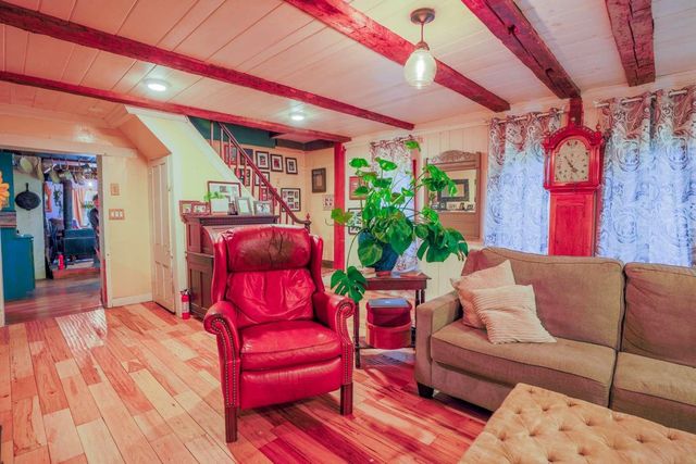 1312 Macintosh Hill Road, Bethel, VT 05060