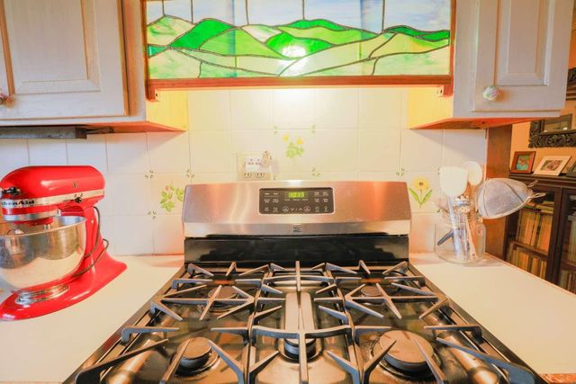 1312 Macintosh Hill Road, Bethel, VT 05060