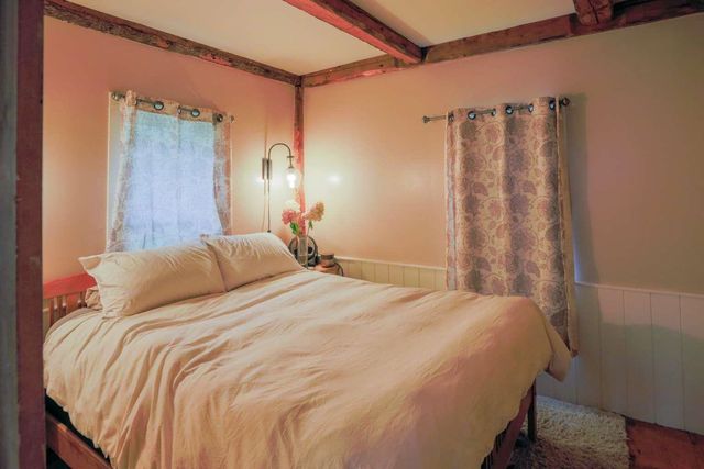 1312 Macintosh Hill Road, Bethel, VT 05060