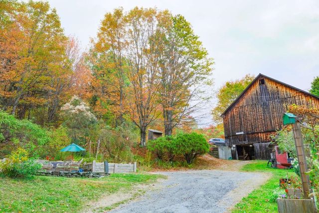 1312 Macintosh Hill Road, Bethel, VT 05060