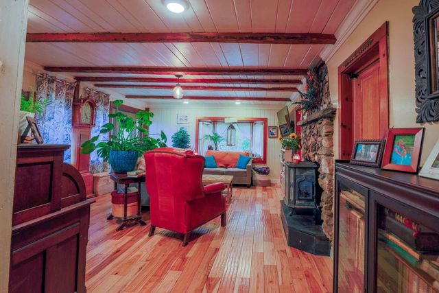 1312 Macintosh Hill Road, Bethel, VT 05060