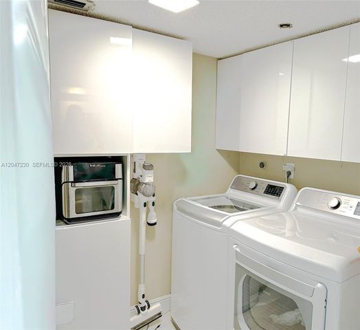 18000 N Bay Road 603, Sunny Isles Beach, FL 33160