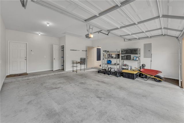 3800 Blackhawk Lane, College Station, TX 77845