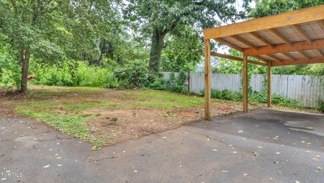 122 Hartley Road, Elizabethton, TN 37643