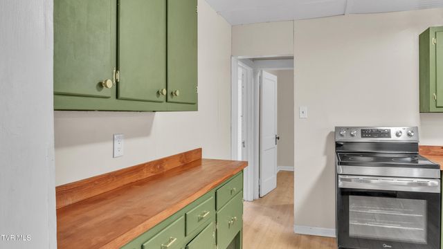 122 Hartley Road, Elizabethton, TN 37643