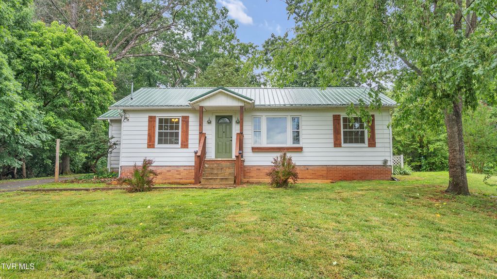 122 Hartley Road, Elizabethton, TN 37643