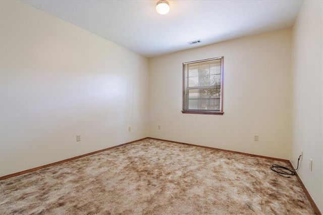 1813 K Street, Rogers, AR 72756