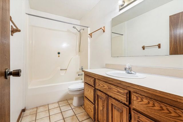 1813 K Street, Rogers, AR 72756