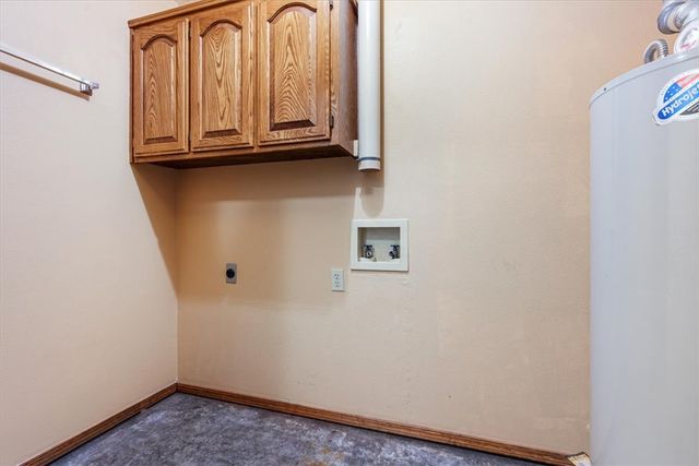 1813 K Street, Rogers, AR 72756