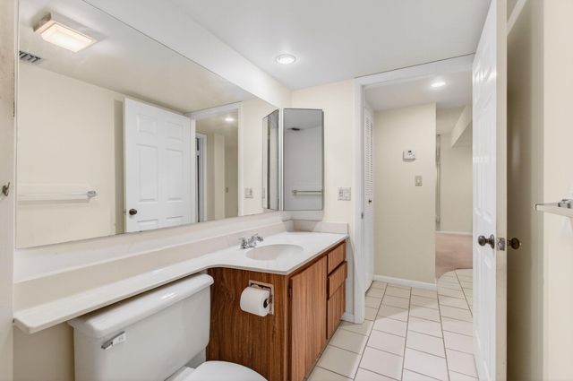 6049 Balboa Circle 205, Boca Raton, FL 33433