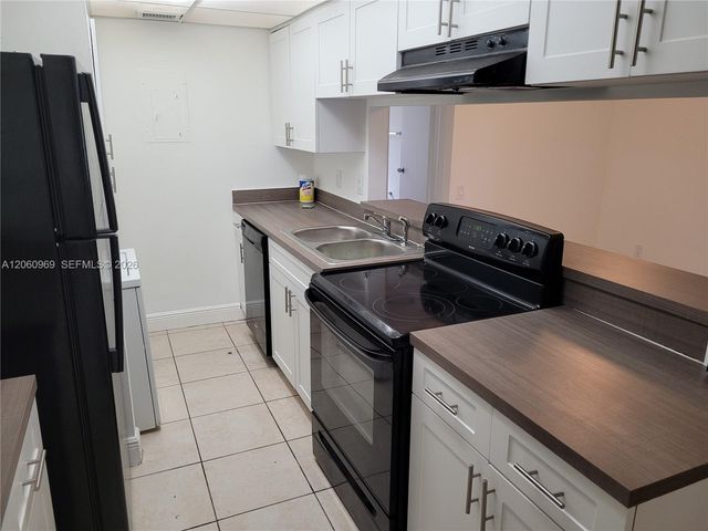 4455 Treehouse Lane A, Tamarac, FL 33319