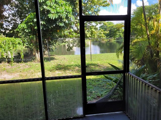 4455 Treehouse Lane A, Tamarac, FL 33319