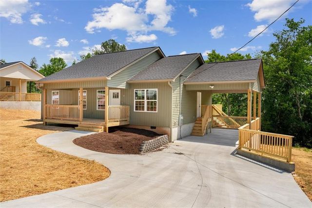 141 Azalea St sw, Calhoun, GA 30701
