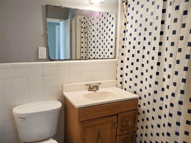 3020 Sagebrush Drive, Houston, TX 77093