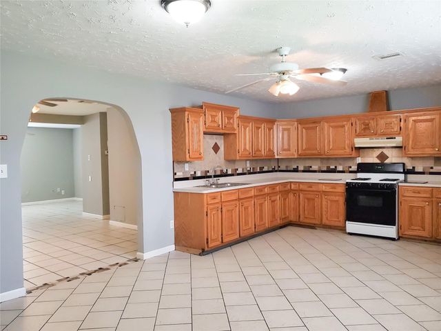 3020 Sagebrush Drive, Houston, TX 77093