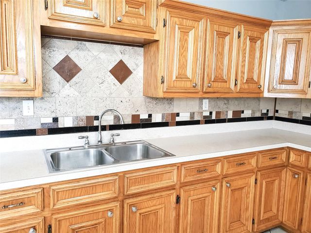 3020 Sagebrush Drive, Houston, TX 77093