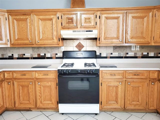 3020 Sagebrush Drive, Houston, TX 77093