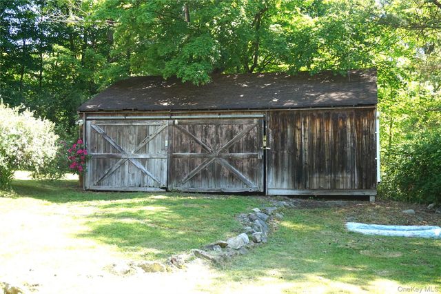 421 Stormville Mountain Road, Stormville, NY 12582