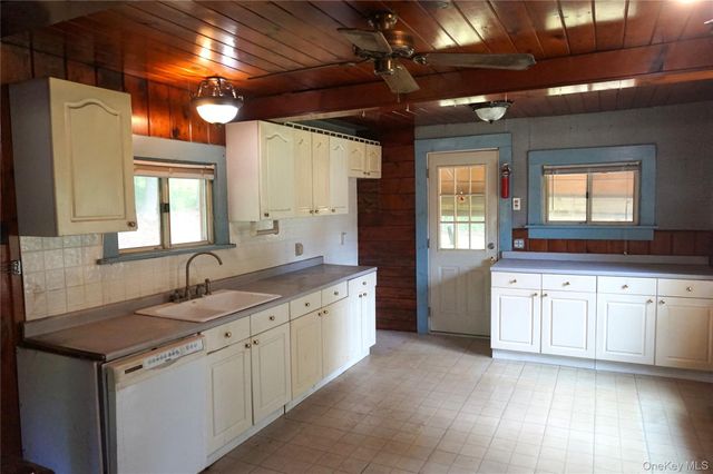 421 Stormville Mountain Road, Stormville, NY 12582