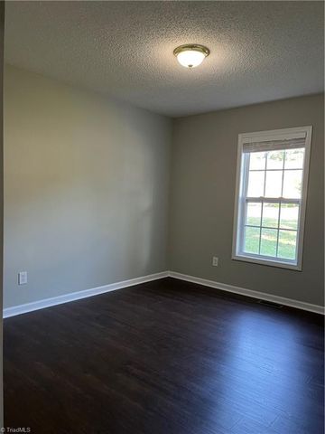 4740 Beckel Road, Winston-salem, NC 27127