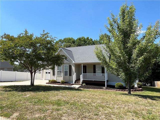 4740 Beckel Road, Winston-salem, NC 27127
