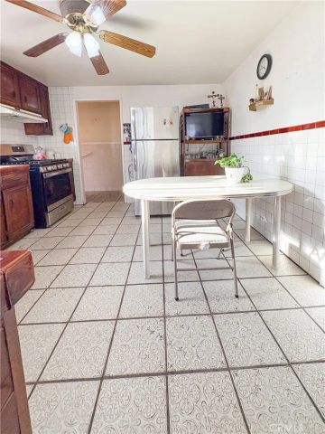 3634 Brunswick, Los Angeles, CA 90039