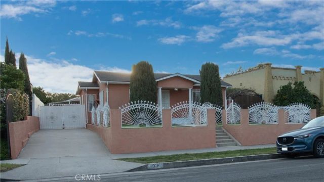 3634 Brunswick, Los Angeles, CA 90039