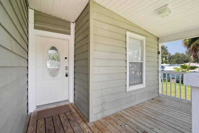 1177 SW Buckskin Trail, Stuart, FL 34997