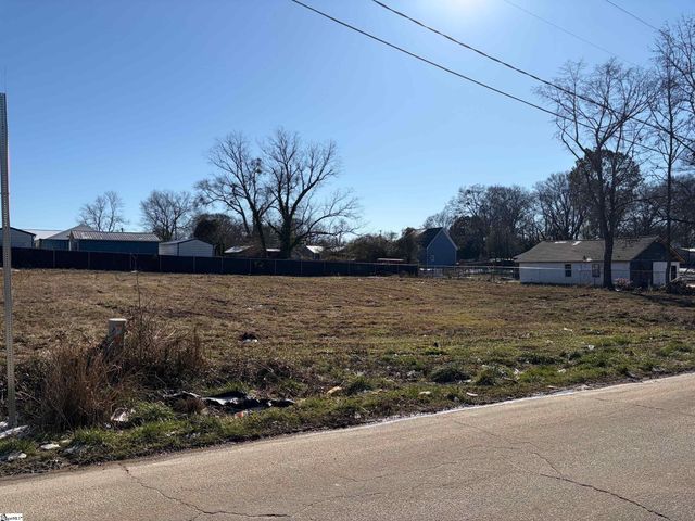 5 Lewis Street, Greenville, SC 29611