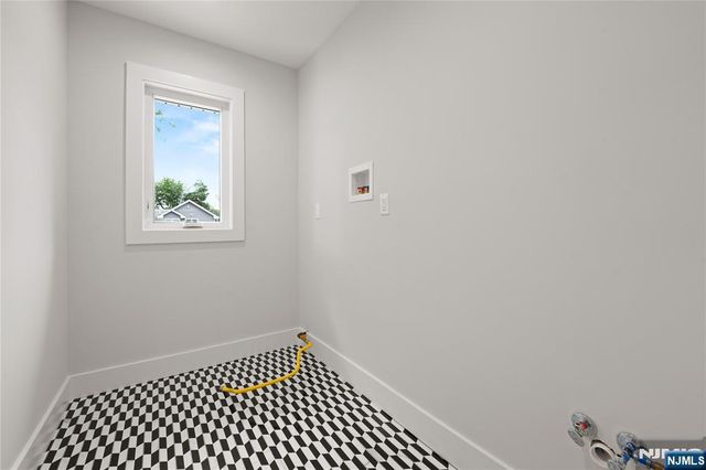 721 Schaefer Avenue, Oradell, NJ 07649