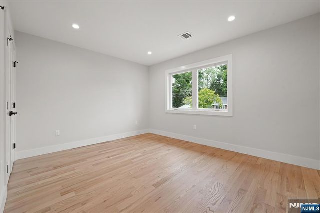 721 Schaefer Avenue, Oradell, NJ 07649