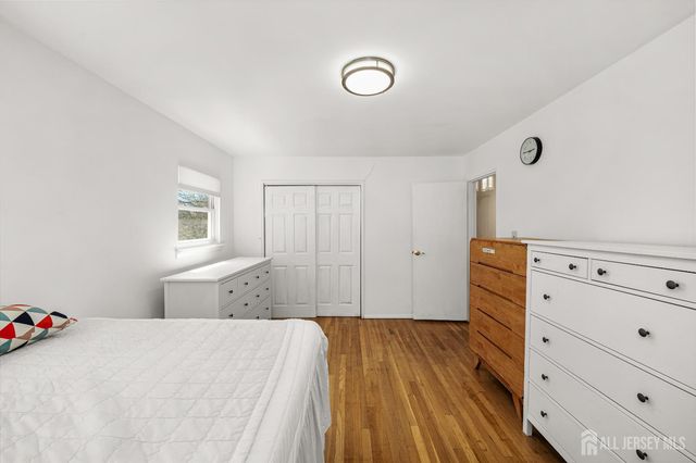 6 Chalmers Road, East Brunswick, NJ 08816