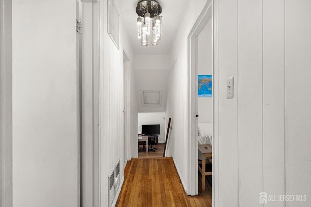 6 Chalmers Road, East Brunswick, NJ 08816