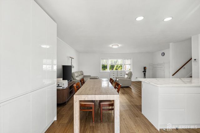 6 Chalmers Road, East Brunswick, NJ 08816