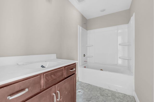 1158 Boulder Pass Road, Clarksville, TN 37042