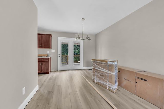 1158 Boulder Pass Road, Clarksville, TN 37042