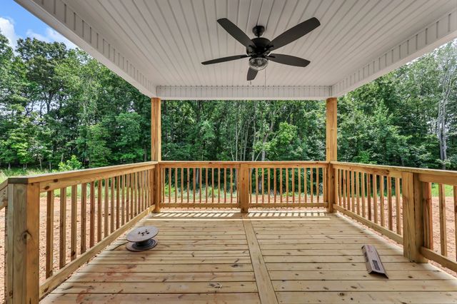 1158 Boulder Pass Road, Clarksville, TN 37042