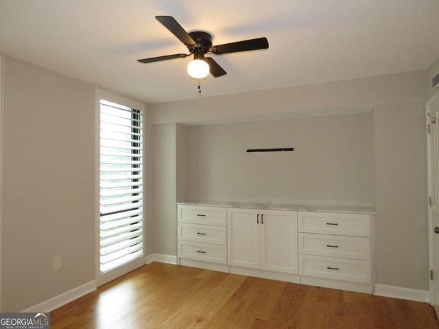 2870 Pharr Court South NW 407, Atlanta, GA 30305