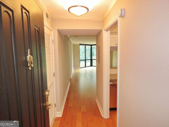 2870 Pharr Court South NW 407, Atlanta, GA 30305