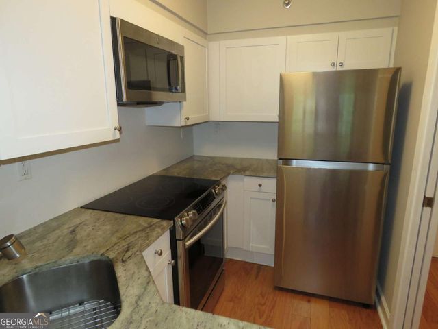 2870 Pharr Court South NW 407, Atlanta, GA 30305